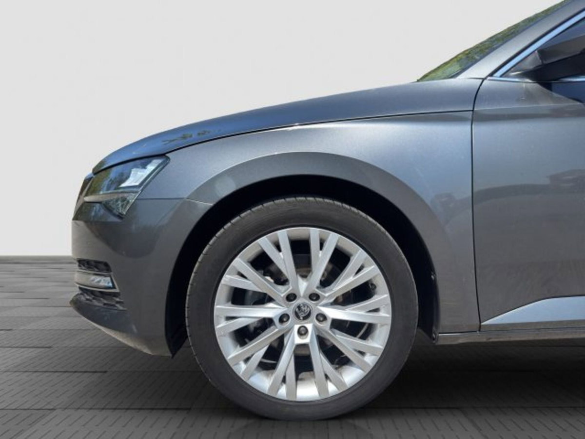Skoda Superb Station Wagon 2.0 TDI EVO 150 CV SCR DSG Wagon Style (15)