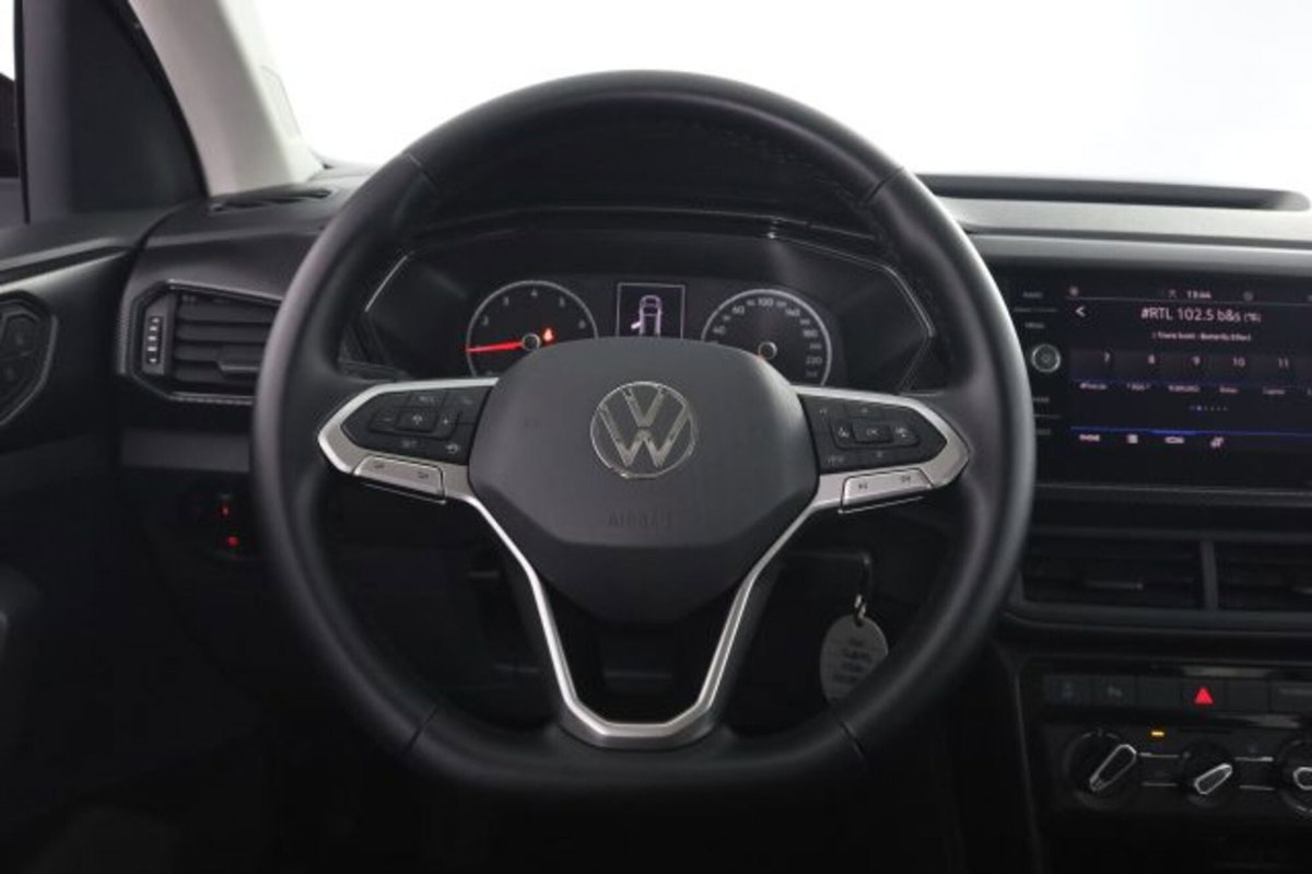 Volkswagen T-Cross 1.0 TSI Style BMT (5)