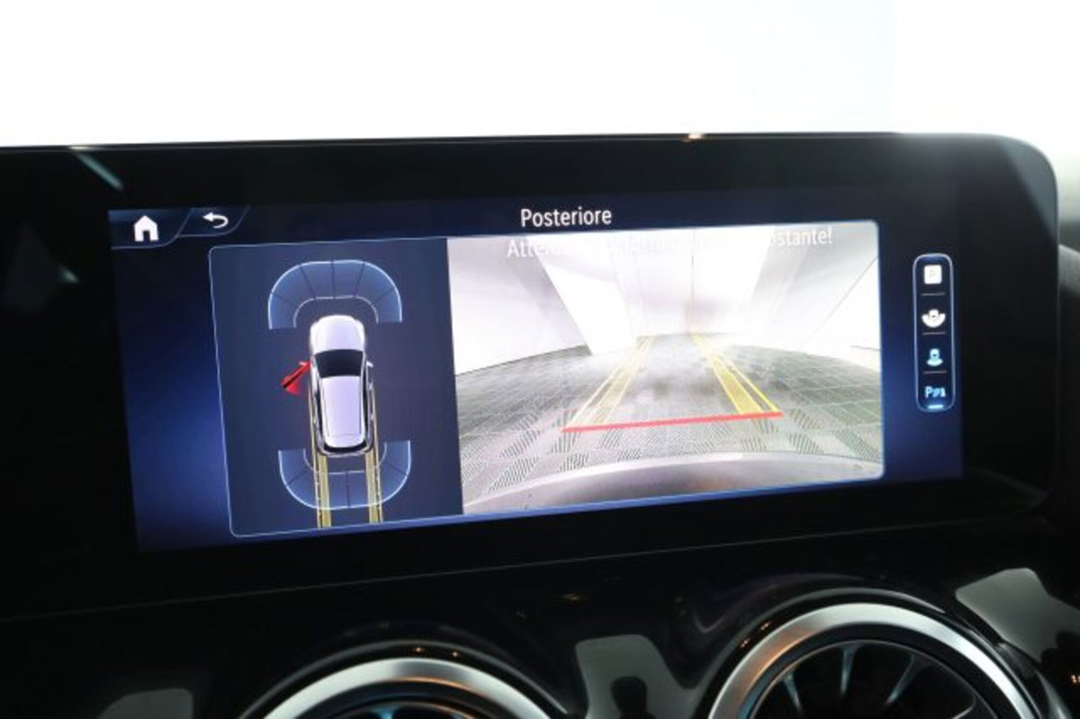 Mercedes-Benz CLA Shooting Brake 180 d Automatic Shooting Brake Premium (12)