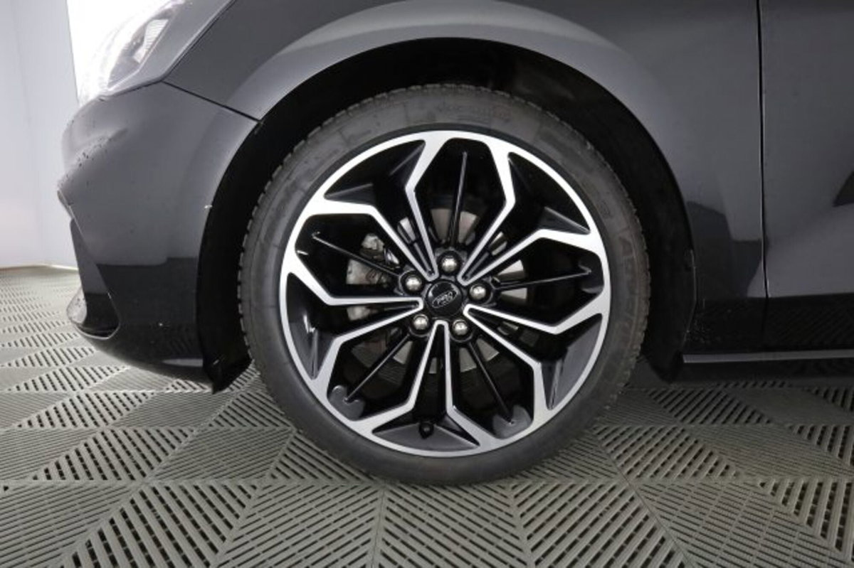 Ford Focus Station Wagon 1.0 EcoBoost 125 CV Start&Stop SW ST Line (8)