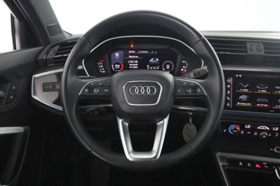 Audi Q3 Sportback 40 2.0 tdi Identity Black quattro 193cv s-tronic (5)