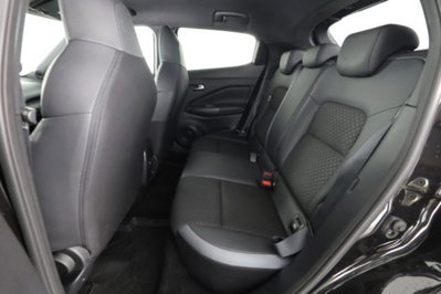 Nissan Juke 1.6 hev N-Connecta (3)