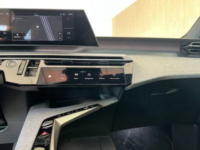 Peugeot 3008 1.2 hybrid GT 145cv e-dcs6 (13)