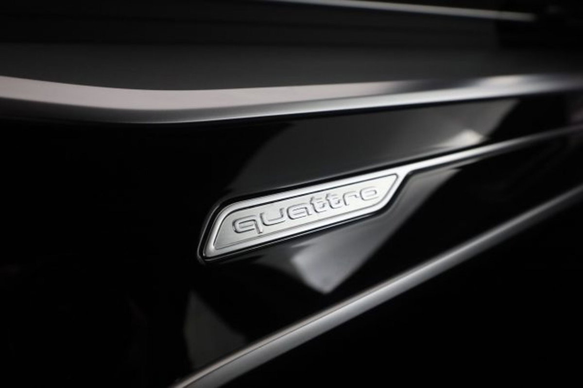 Audi A6 Avant 50 3.0 TDI quattro tiptronic (16)