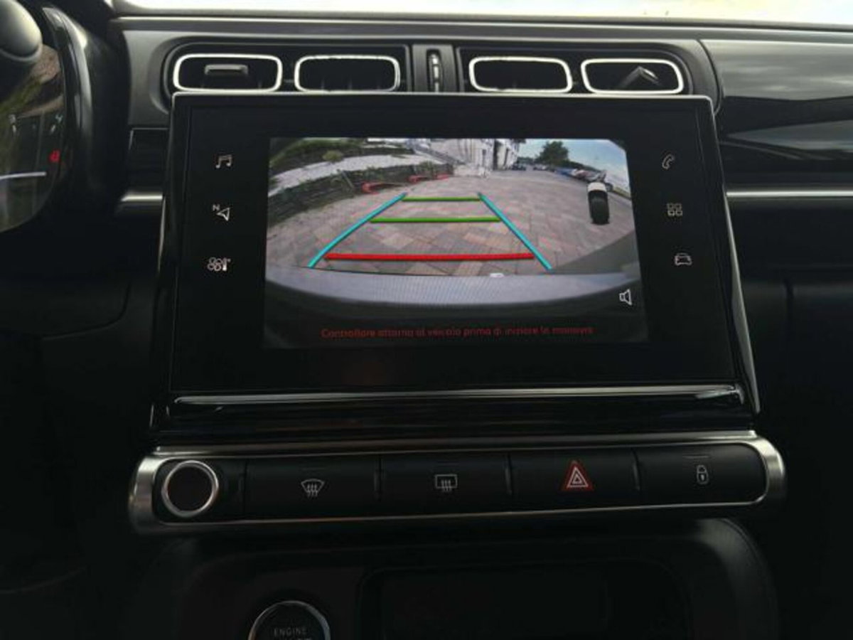 Citroen C3 BlueHDi 100 S&S Shine (13)