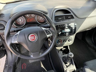 Fiat Punto 1.3 MJT II S&S 95 CV 5 porte Lounge (8)