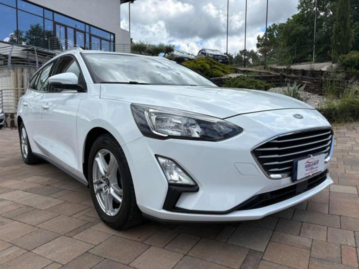 Ford Focus Station Wagon 1.5 EcoBlue 120 CV SW Active X (2)