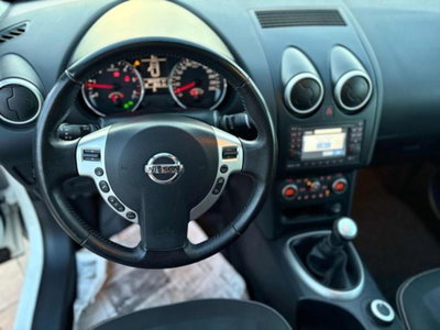 Nissan Qashqai 2.0 dCi DPF 4WD n-tec (9)