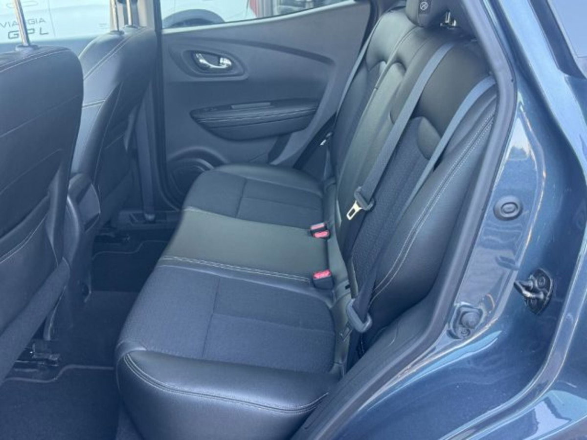 Renault Kadjar 8V 110CV EDC Energy Intens (12)