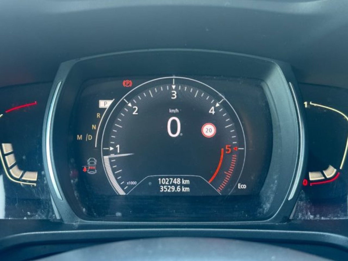 Renault Kadjar 8V 110CV EDC Energy Intens (15)