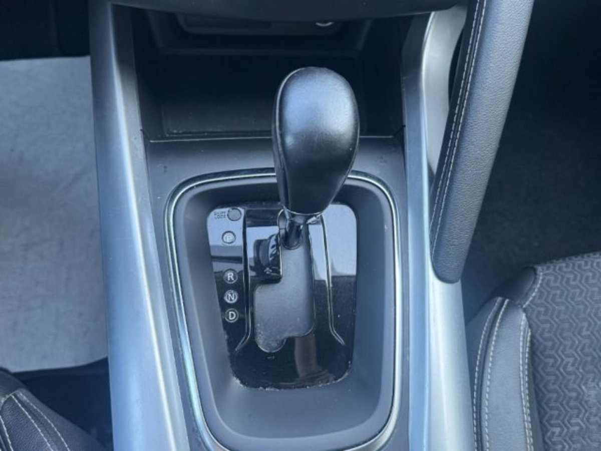 Renault Kadjar 8V 110CV EDC Energy Intens (16)