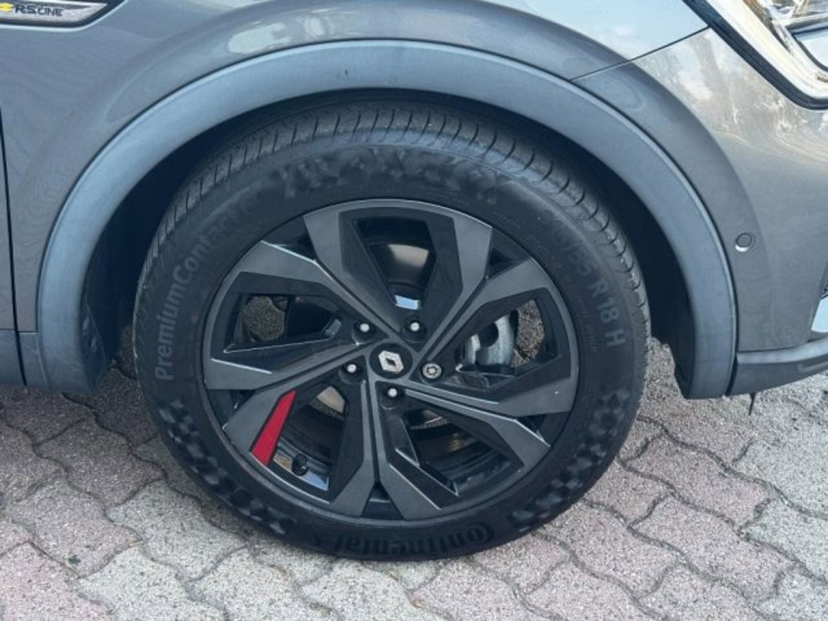 Renault Arkana E-Tech 145 CV R.S.Line Fast Track (8)