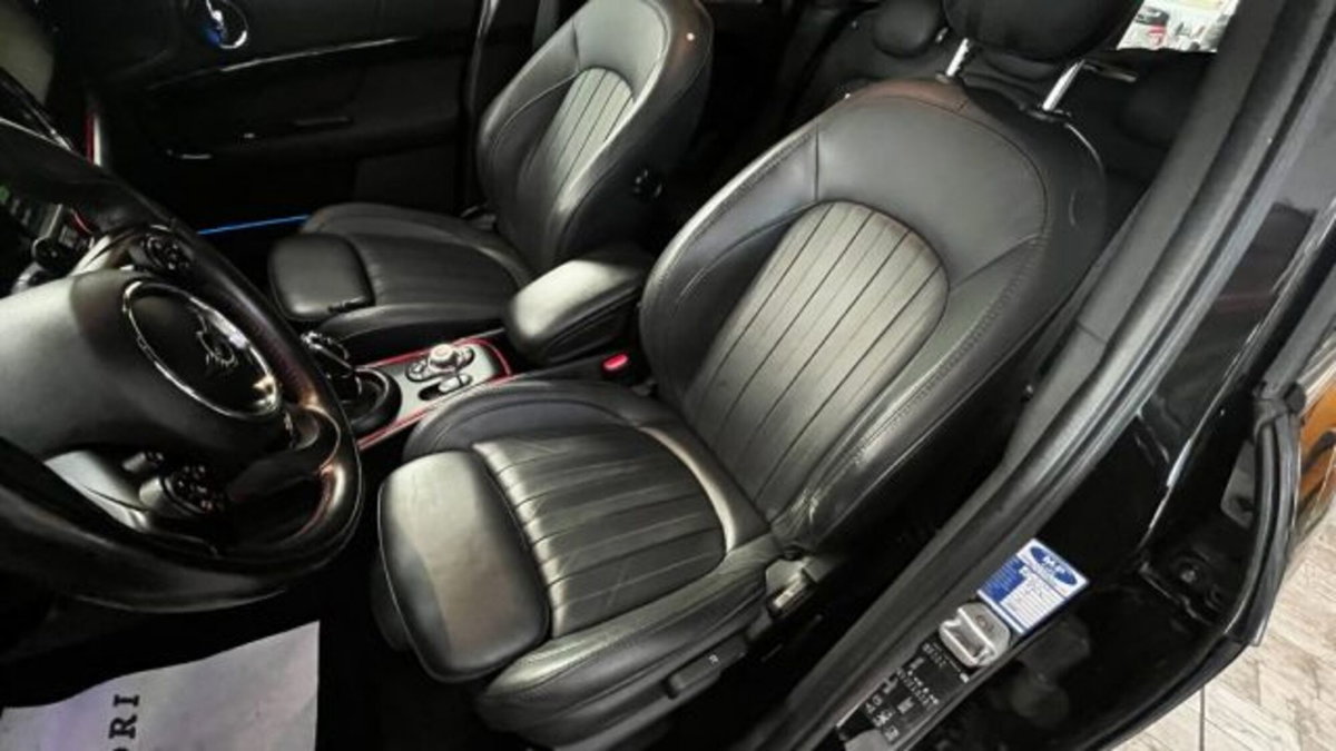MINI Mini Countryman 2.0 John Cooper Works 'JCW' Countryman ALL4 (10)
