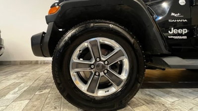 Jeep Wrangler Unlimited 2.2 Mjt II Sahara (8)