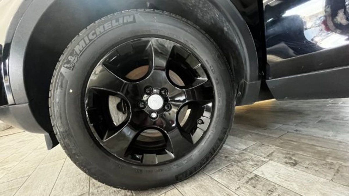 Land Rover Discovery Sport 2.0 eD4 150 CV 2WD (9)
