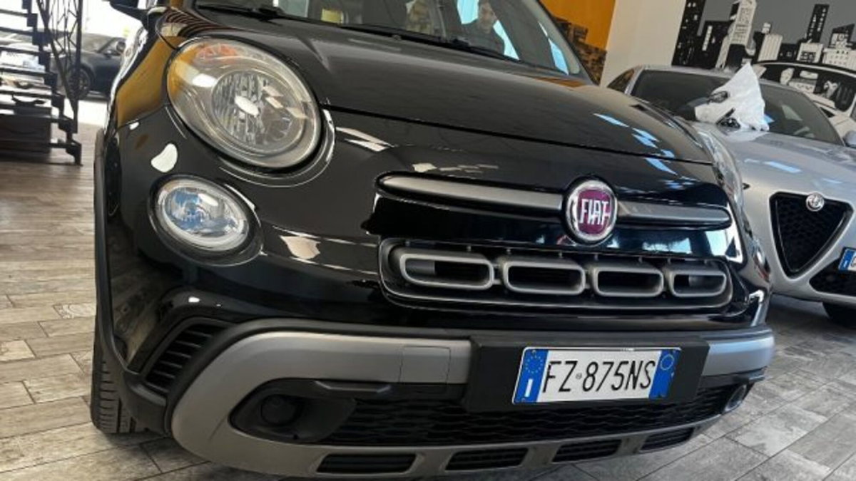 Fiat 500L 1.6 Multijet 120 CV Mirror City Cross (2)