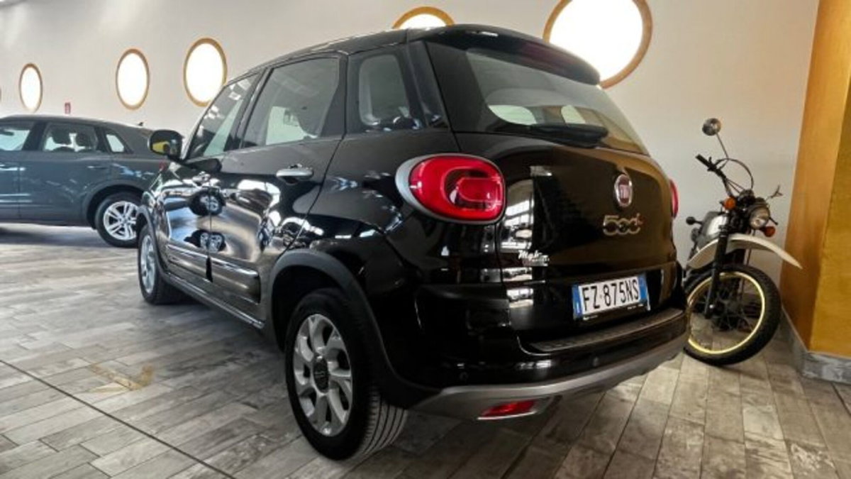 Fiat 500L 1.6 Multijet 120 CV Mirror City Cross (4)