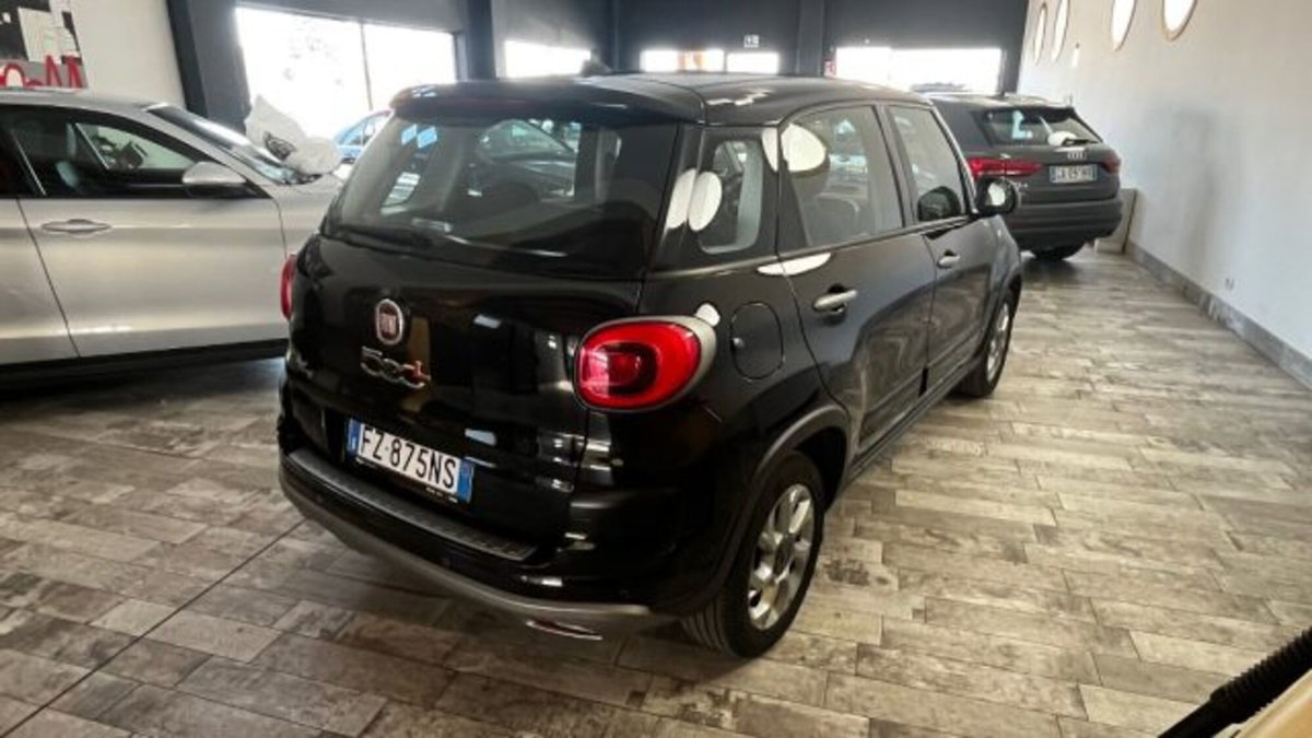 Fiat 500L 1.6 Multijet 120 CV Mirror City Cross (5)