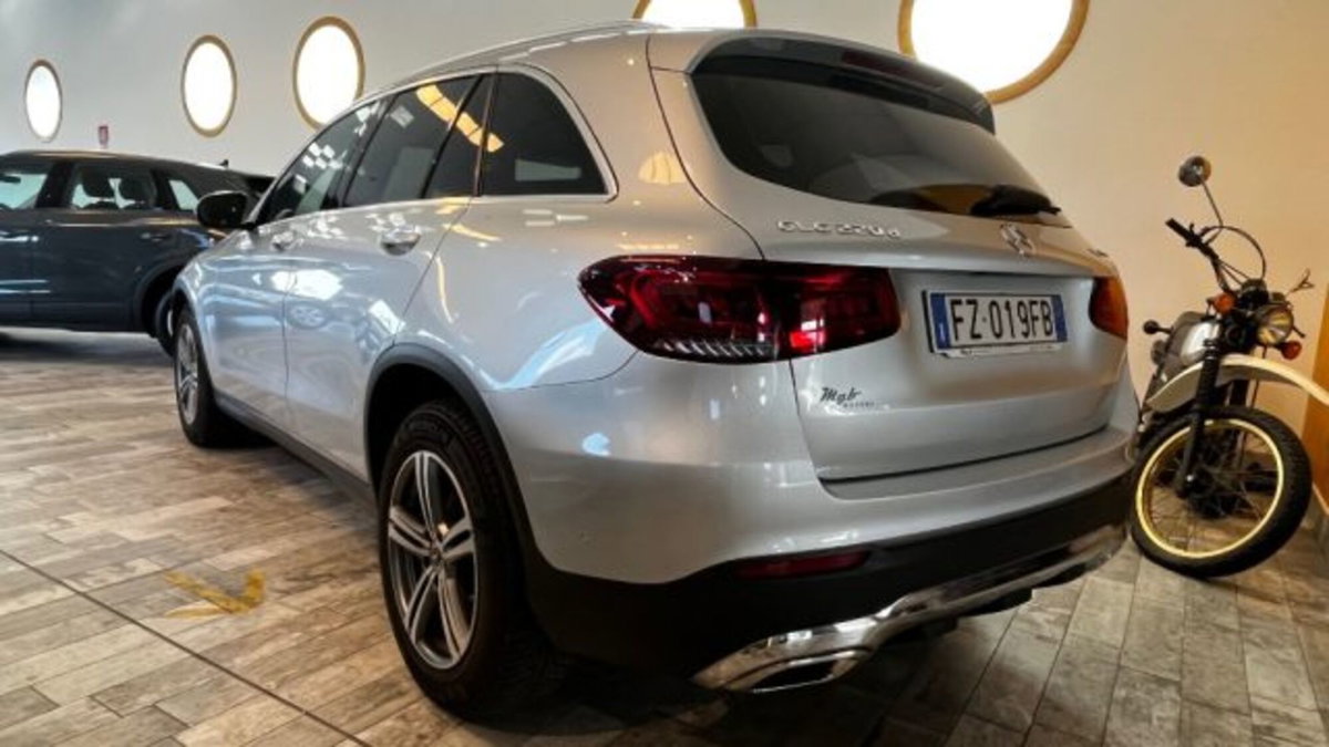 Mercedes-Benz GLC SUV 220 d 4Matic Executive (4)