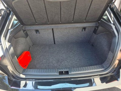 SEAT Ibiza 1.0 TGI 5 porte Style (14)