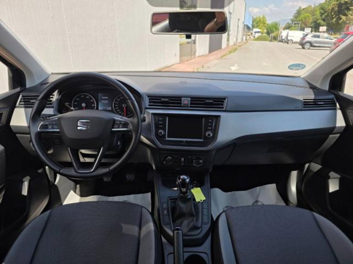 SEAT Ibiza 1.0 TGI 5 porte Style (8)