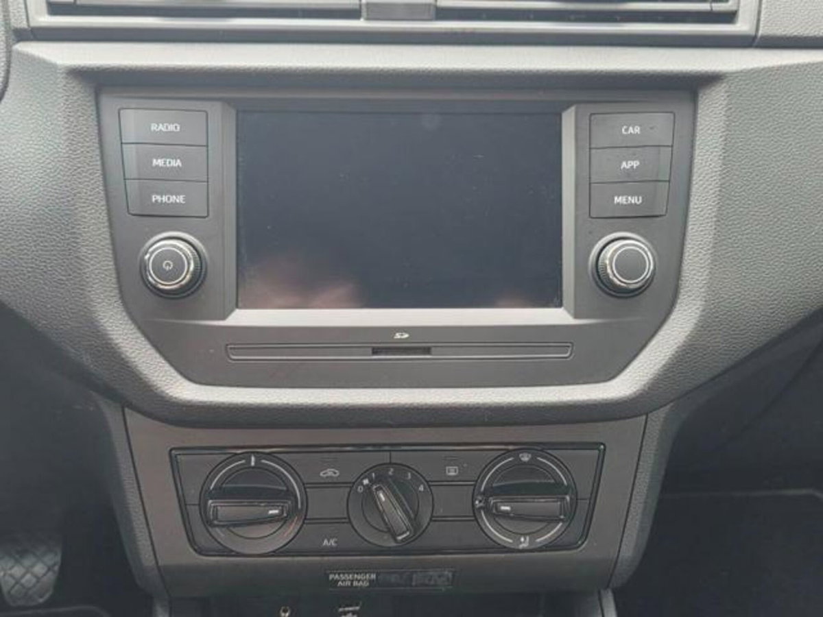 SEAT Ibiza 1.0 TGI 5 porte Style (14)