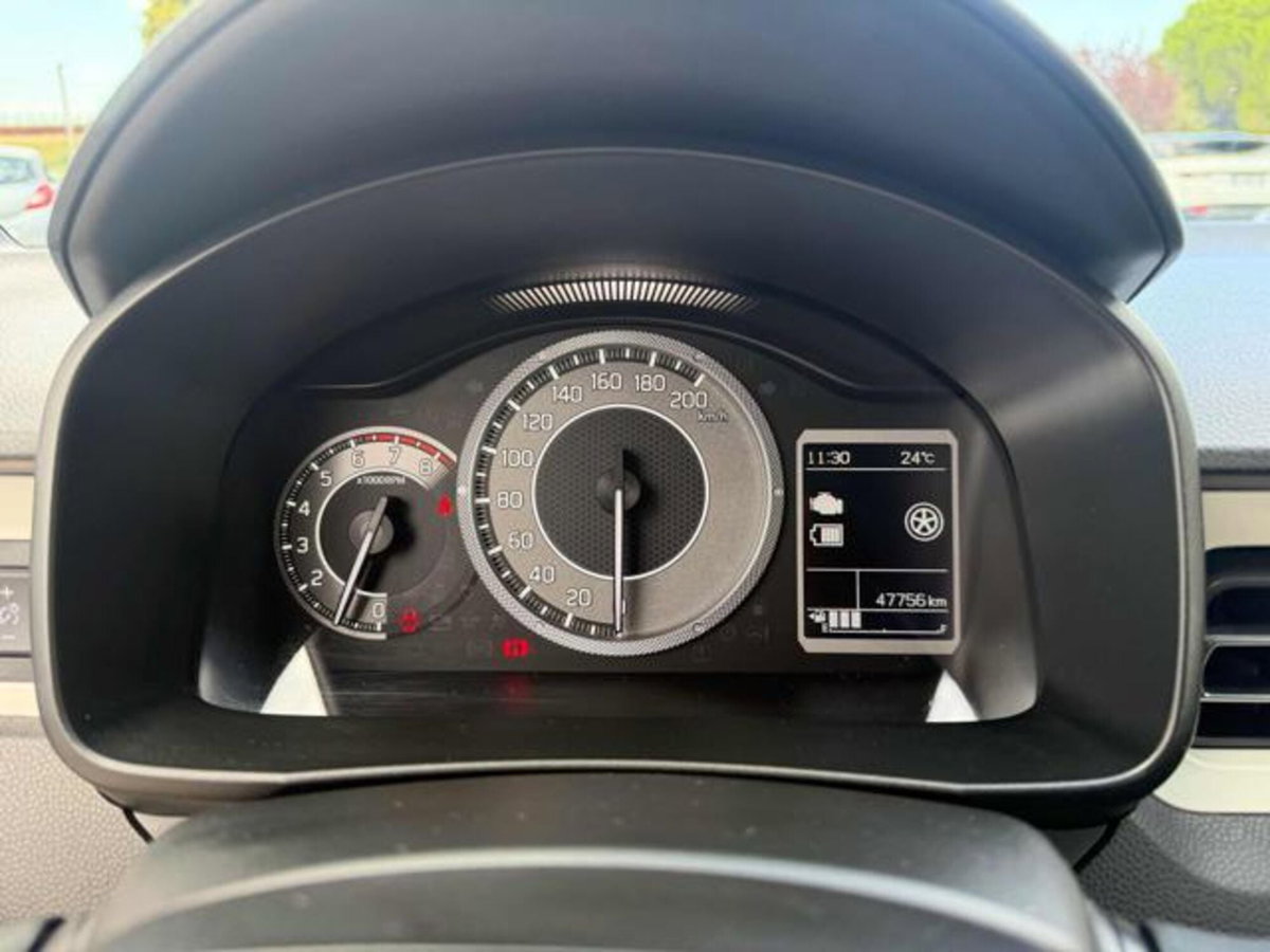 Suzuki Ignis 1.2 Hybrid Easy Top (8)