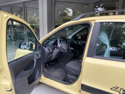 Fiat Panda 1.2 4x4 Climbing (5)