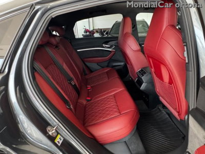Audi e-tron Sportback S sport attitude (10)