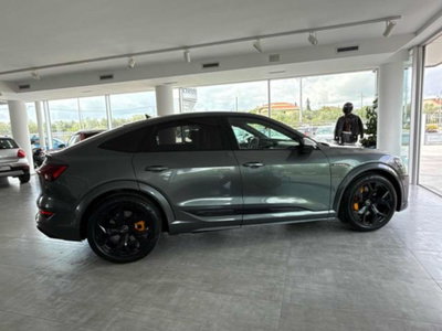 Audi e-tron Sportback S sport attitude (18)