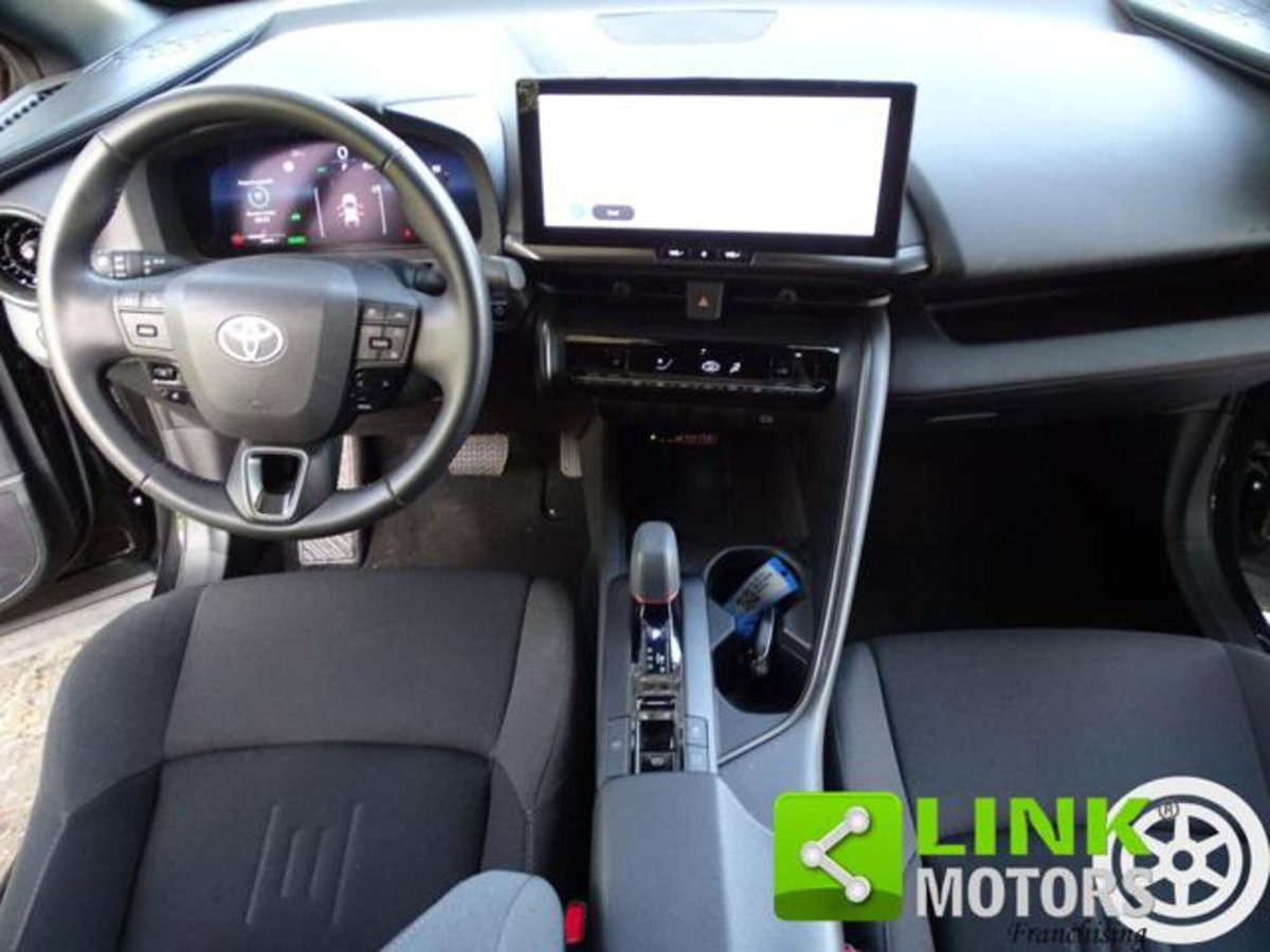 Toyota Toyota C-HR 1.8 hev Active fwd e-cvt (4)