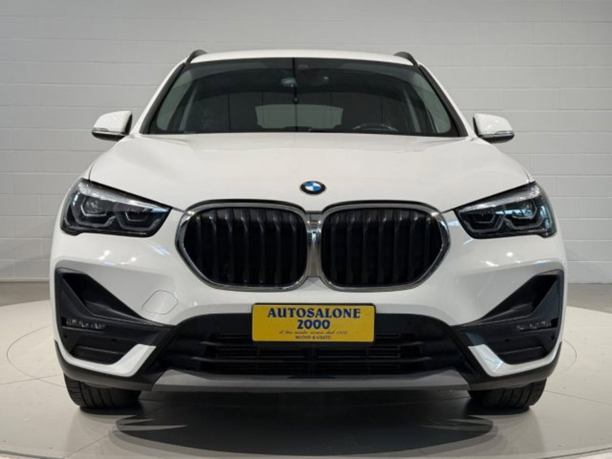 BMW X1 sDrive 18d Msport (8)