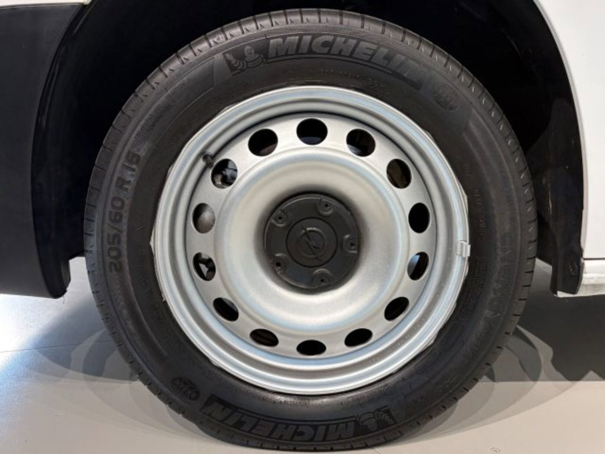 Opel Combo Furgone Cargo XL 1.5 Diesel 100CV PL 950kg Edition (16)