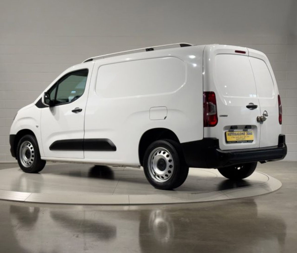Opel Combo Furgone Cargo XL 1.5 Diesel 100CV PL 950kg Edition (3)