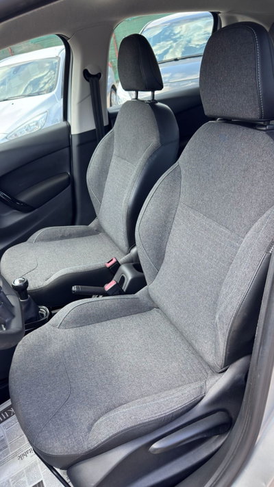 Citroen C3 1.4 HDi 70 Exclusive (10)