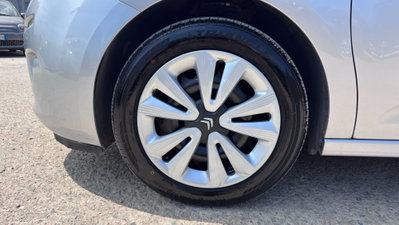 Citroen C3 1.4 HDi 70 Exclusive (11)
