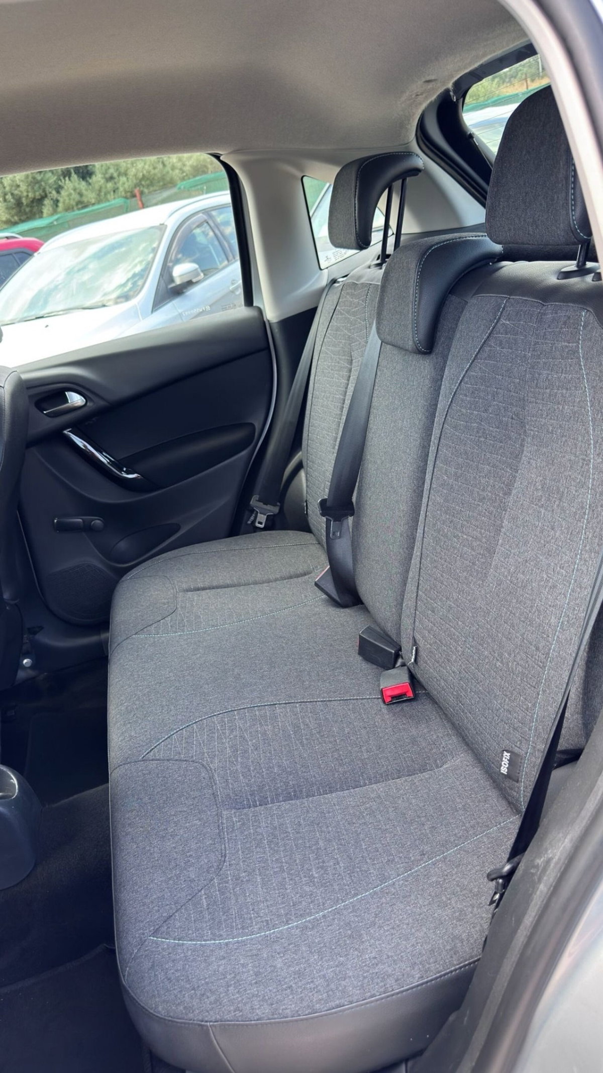 Citroen C3 1.4 HDi 70 Exclusive (7)