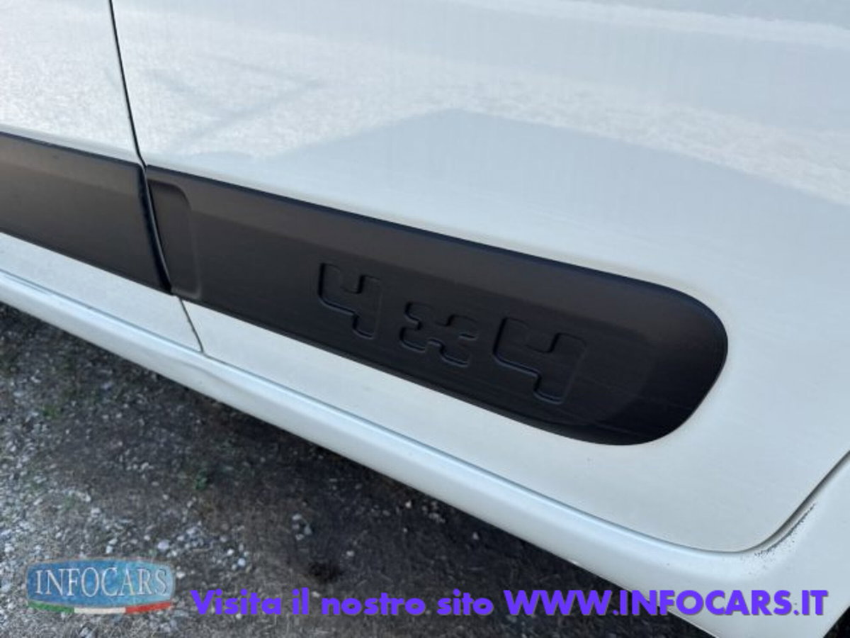Fiat Panda 0.9 TwinAir Turbo S&S 4x4 Pop Van 2 posti (14)