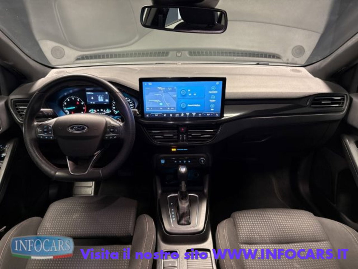 Ford Focus Station Wagon 1.0 EcoBoost Hybrid 155 CV SW ST-Line (11)