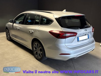 Ford Focus Station Wagon 1.0 EcoBoost Hybrid 155 CV SW ST-Line (2)