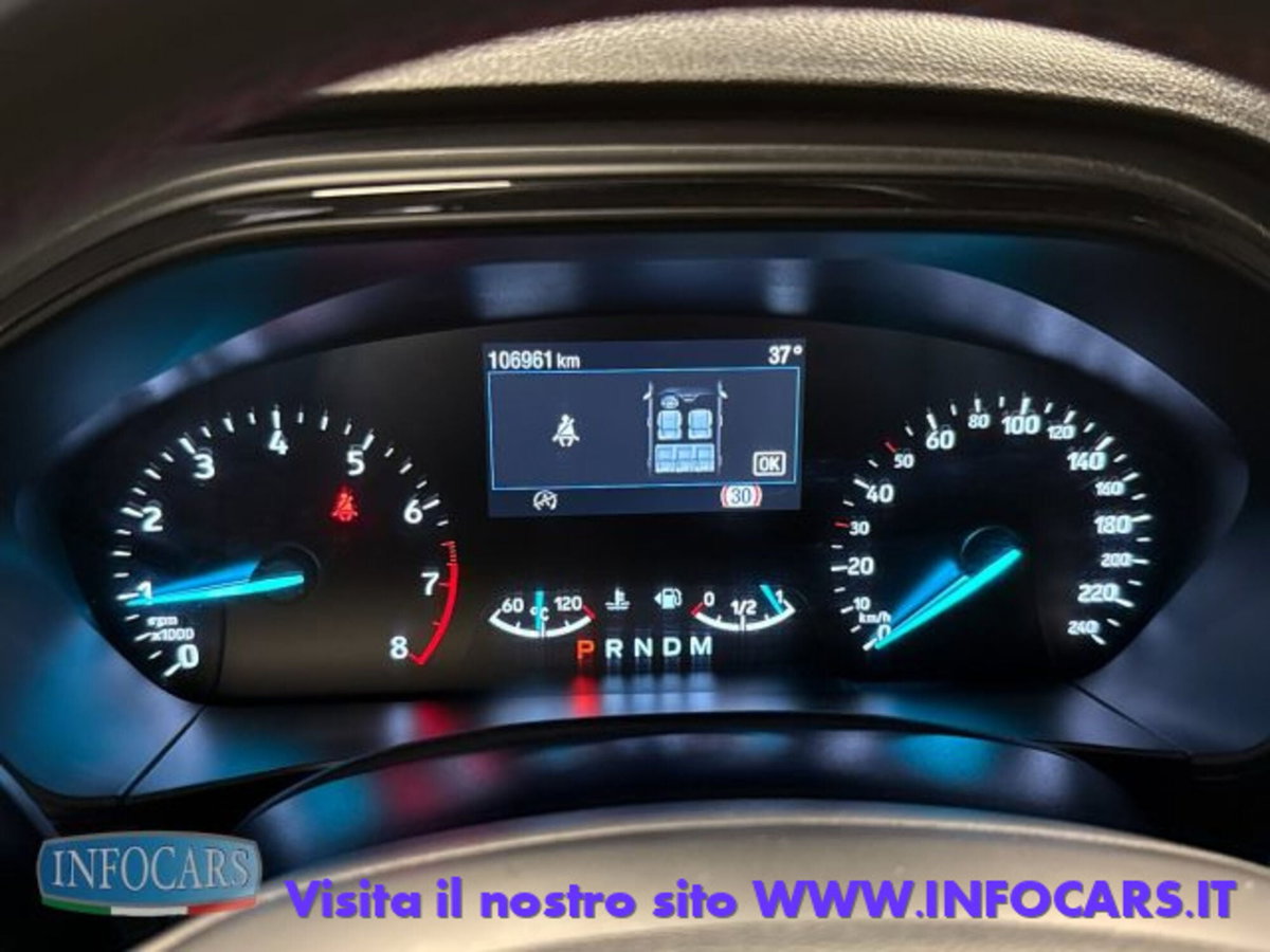 Ford Focus Station Wagon 1.0 EcoBoost Hybrid 155 CV SW ST-Line (13)