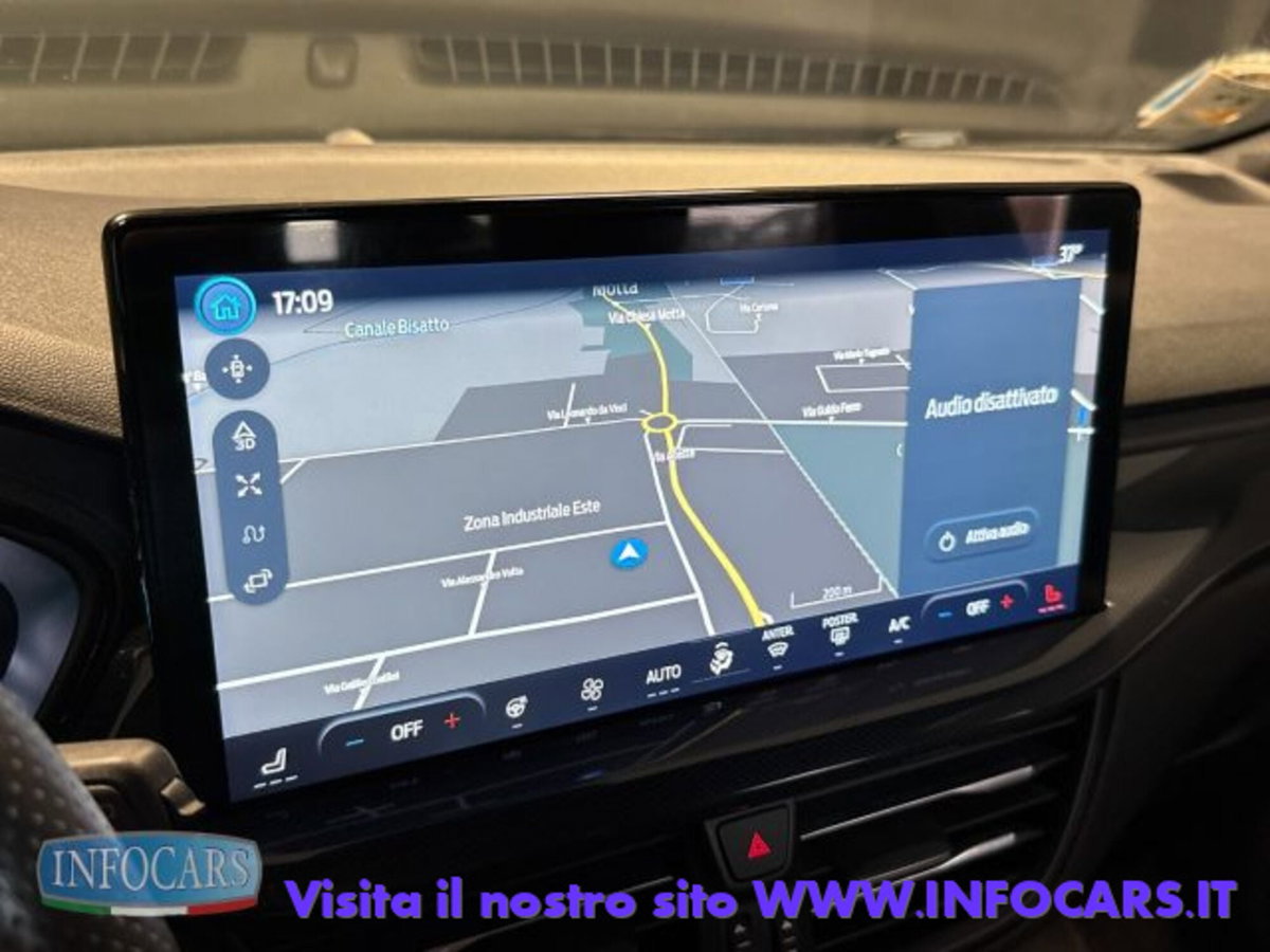 Ford Focus Station Wagon 1.0 EcoBoost Hybrid 155 CV SW ST-Line (14)