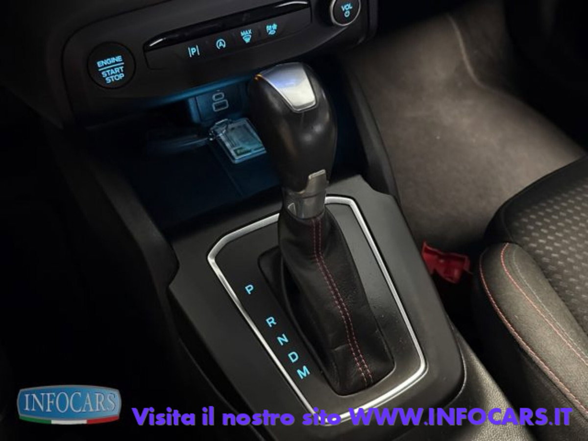 Ford Focus Station Wagon 1.0 EcoBoost Hybrid 155 CV SW ST-Line (20)