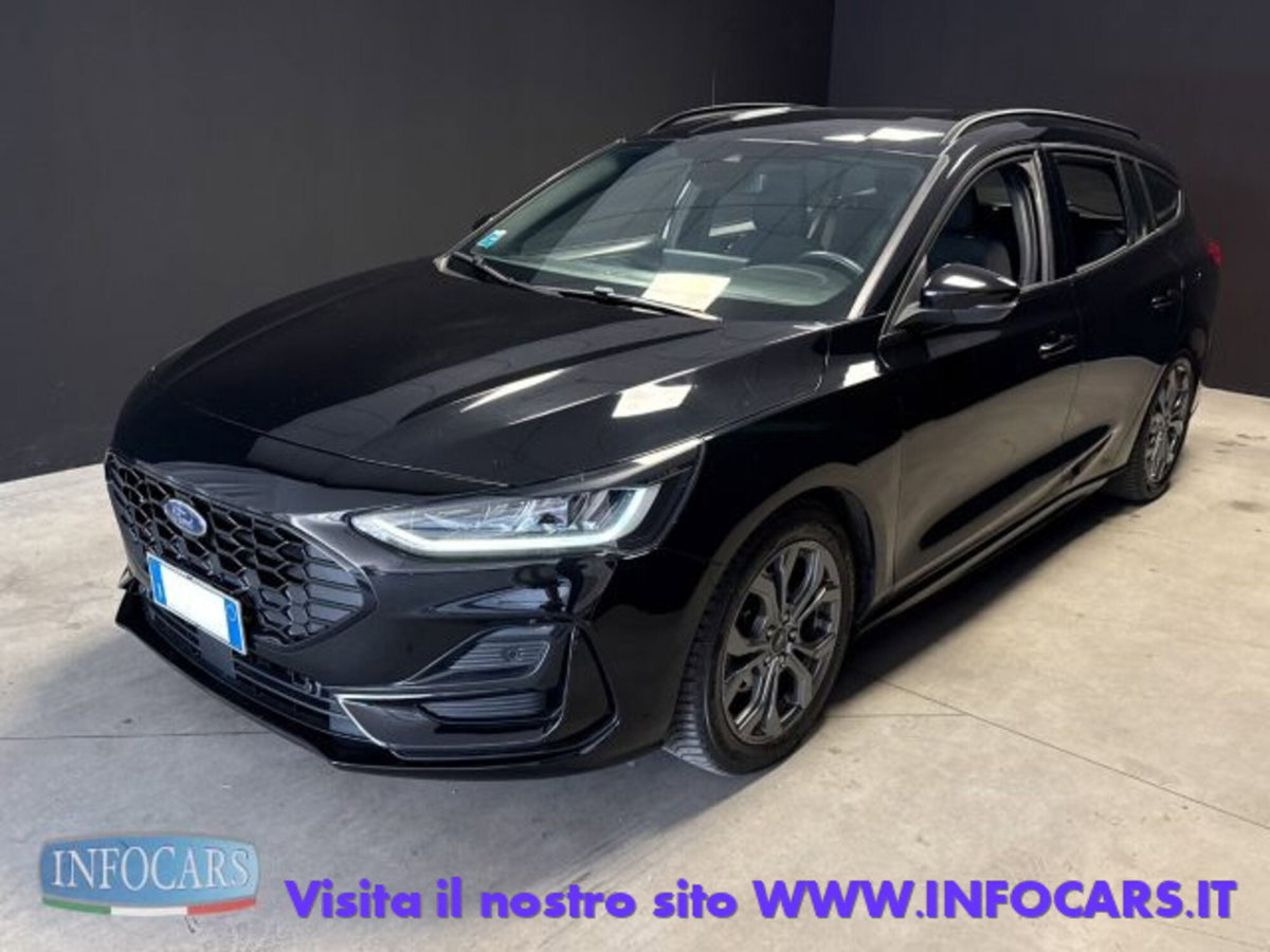 Ford Focus Station Wagon 1.0 EcoBoost Hybrid 155 CV SW ST-Line (3)