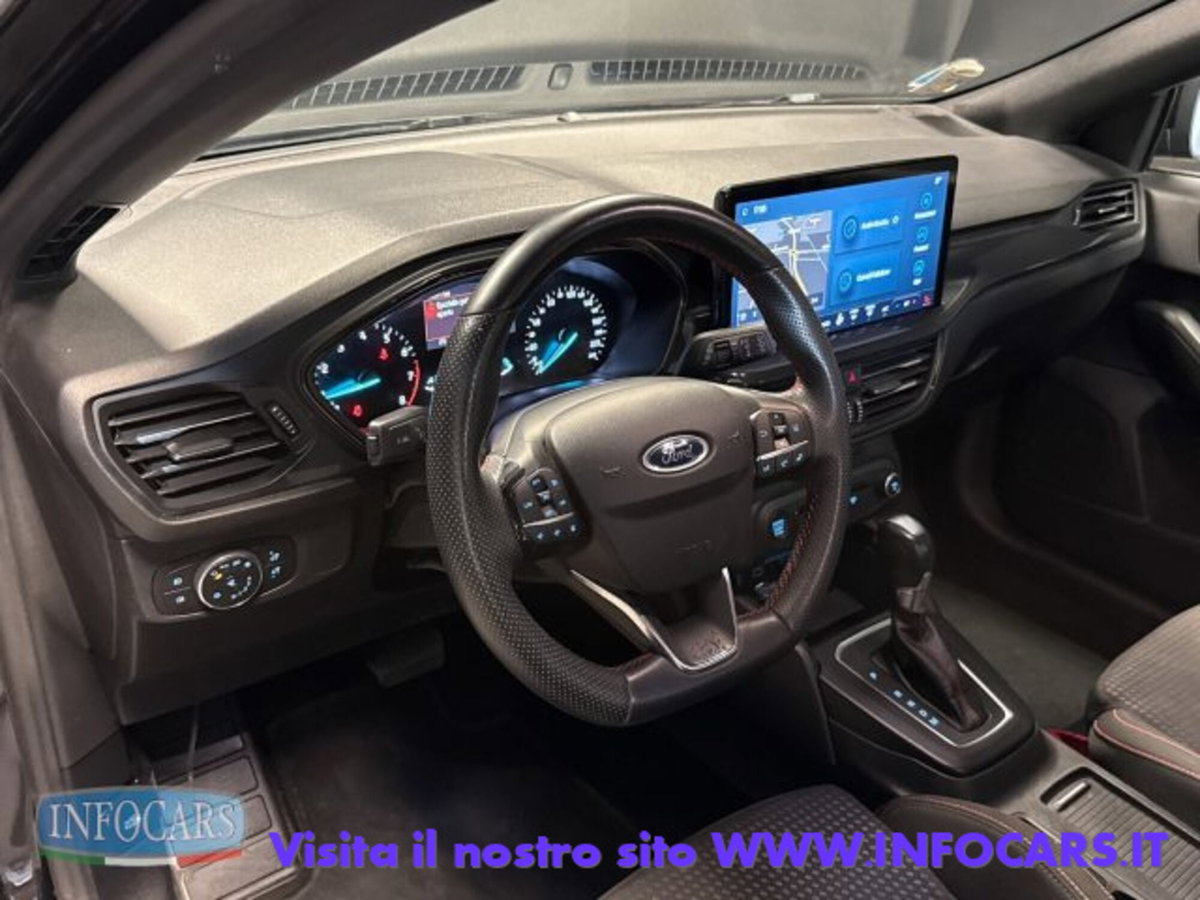 Ford Focus Station Wagon 1.0 EcoBoost Hybrid 155 CV SW ST-Line (9)