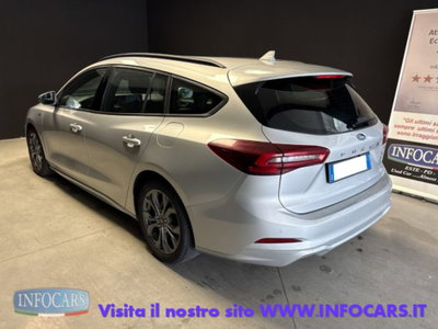 Ford Focus Station Wagon 1.0 EcoBoost Hybrid 155 CV SW ST-Line (2)
