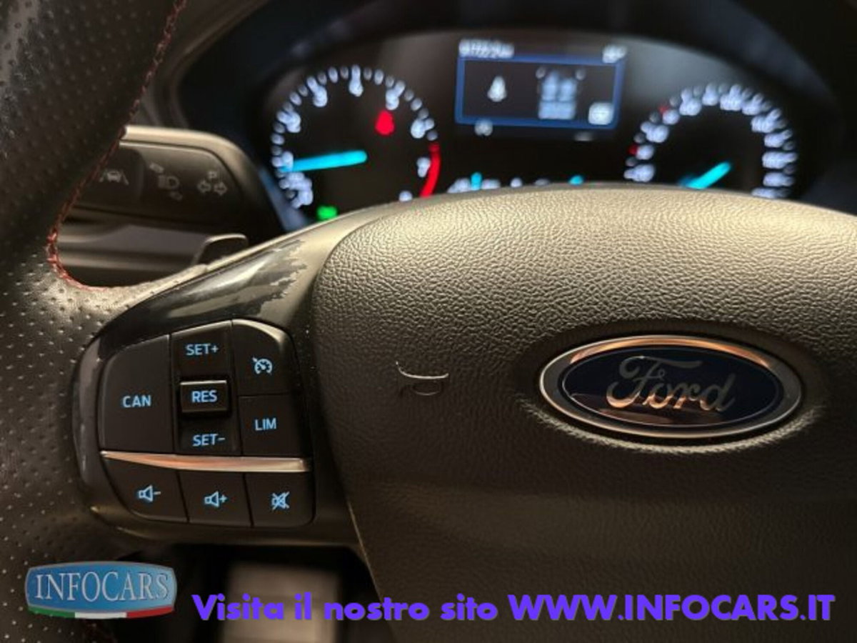 Ford Focus Station Wagon 1.0 EcoBoost Hybrid 155 CV SW ST-Line (20)