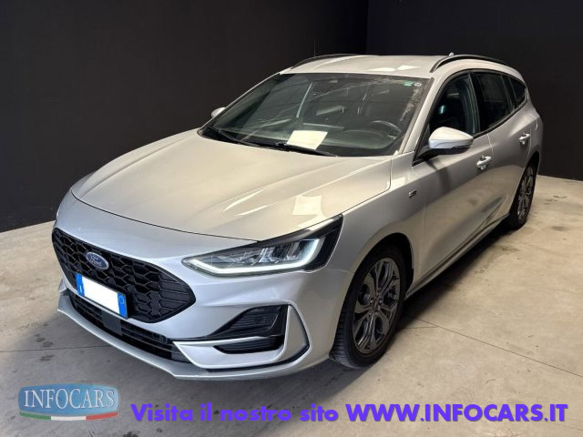 Ford Focus Station Wagon 1.0 EcoBoost Hybrid 155 CV SW ST-Line (3)