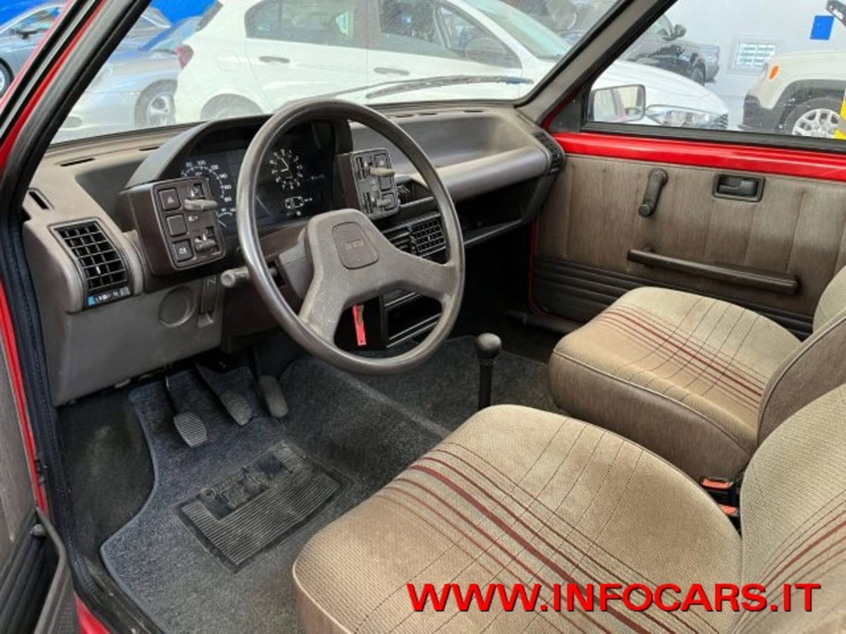 Fiat Uno 45 3 porte Sting (13)