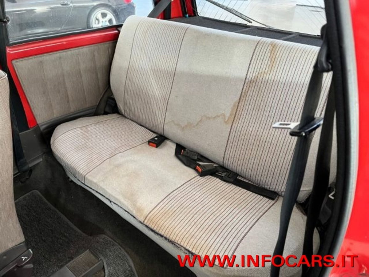 Fiat Uno 45 3 porte Sting (7)